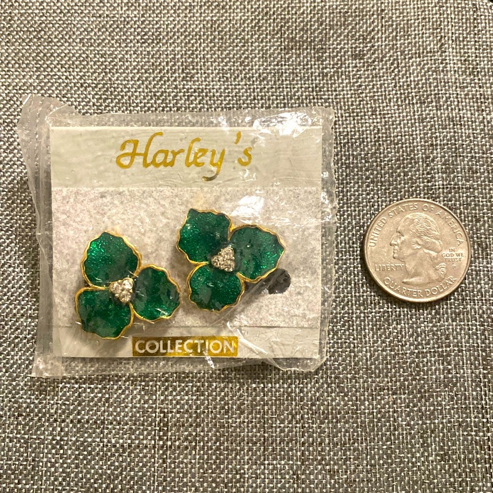 Vintage Poinsettia Stud Earrings